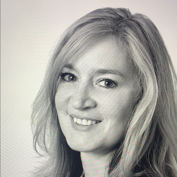 Meet your Posher, Denise - Picture 1 of 1